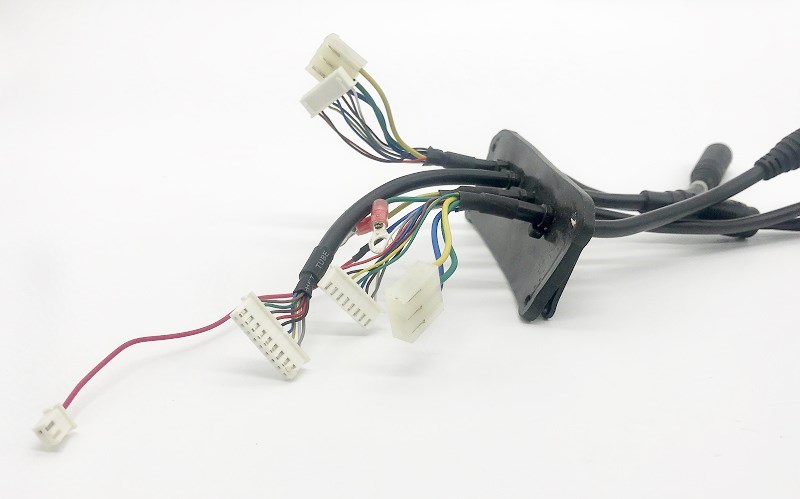 Wire Harness Connectors 